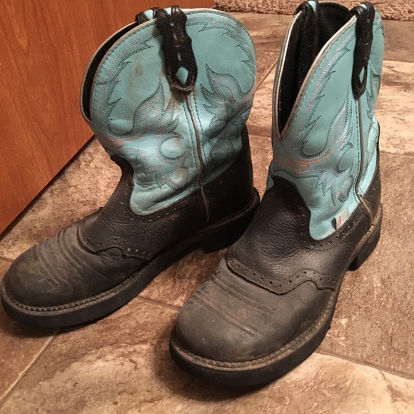 Justin Boots Shoes - 8.5 boots